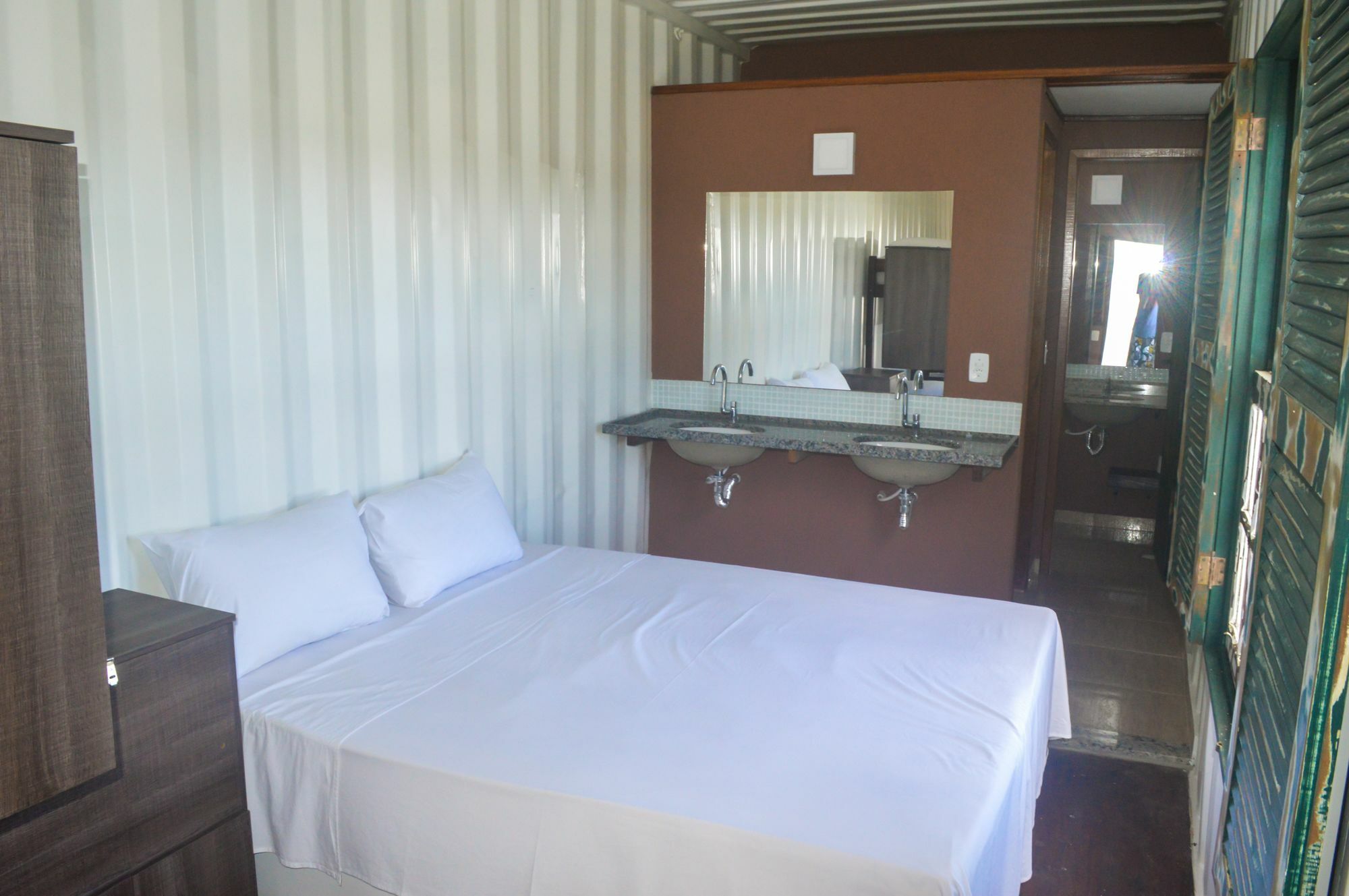 Container Eco Suítes Cabo Frio Exterior foto